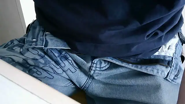 XiaoGuoGuo284512 online show from 11.25.25