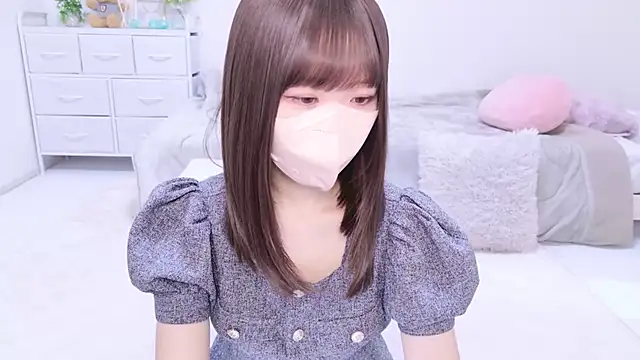 328 mitsuha online show from 02.23.25