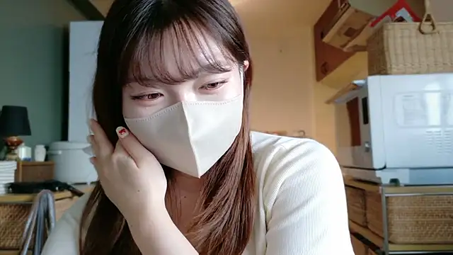  Yui  online show from 09.29.25