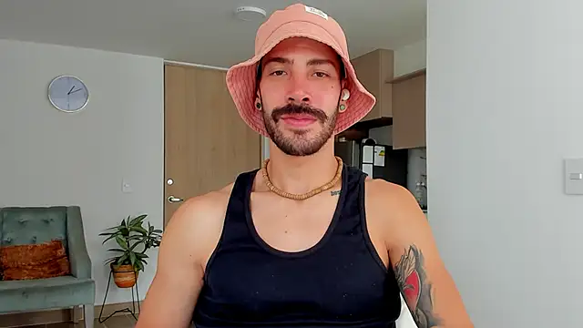 Guyinthemountain online show from 01.06.25