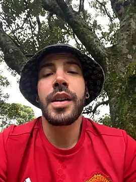 Guyinthemountain online show from 09.18.25