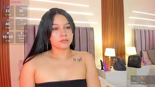 Snapshot of alisson_sanders chatting on 07.18.26 alisson sanders online show from 07.18.26