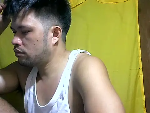 Snapshot of HairyHottestpinoyHandsome chatting on 07.06.26 HairyHottestpinoyHandsome online show from 07.06.26