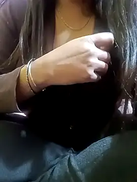 delhi gril online show from 12.10.24