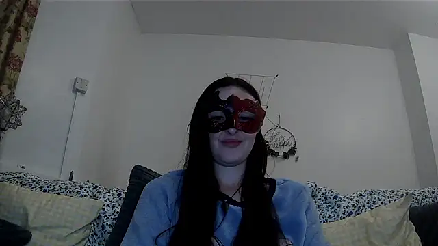 Snapshot of LexiSnowUK chatting on 01.09.26 LexiSnowUK online show from 01.09.26