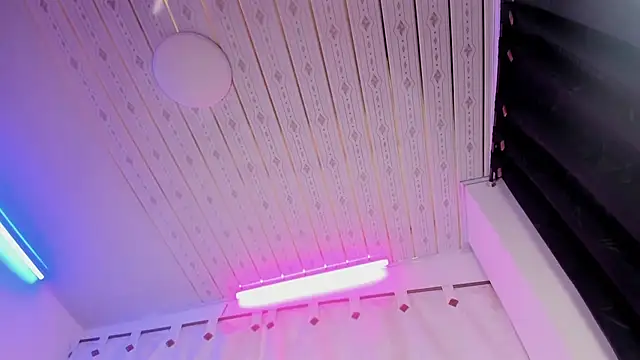 Strella ferrera online show from 01.16.26