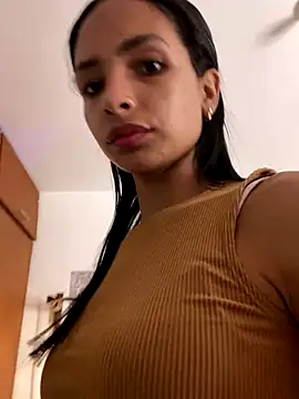 AnnitaSerna  online show from 09.30.25