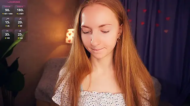 EsmaCarll online show from 03.02.25