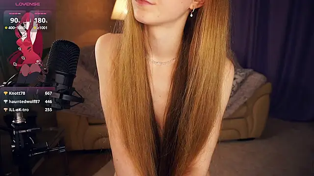 EsmaCarll online show from 03.16.25