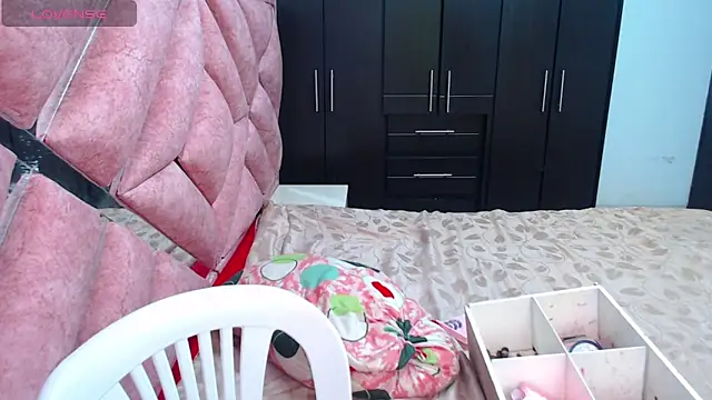 moan sex2 online show from 04.14.26