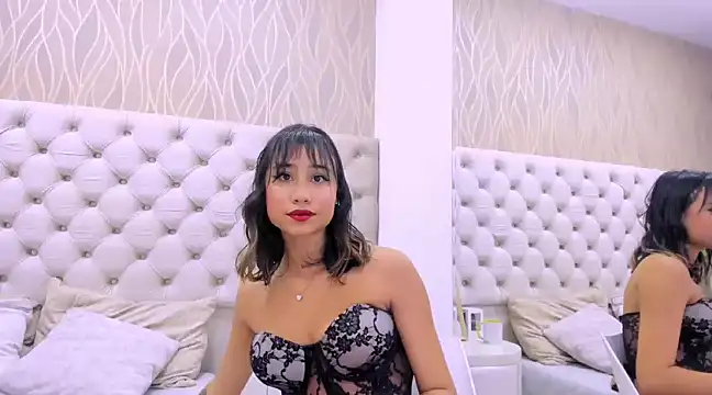 NairobiLee online show from 01.25.25