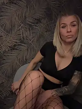 BlueEyesCarole online show from 01.23.25