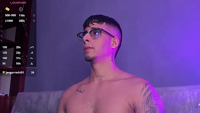 iamcamiloo  online show from 01.11.25