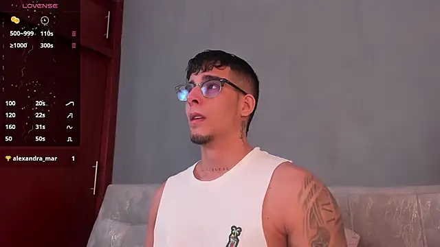 iamcamiloo  online show from 01.15.25