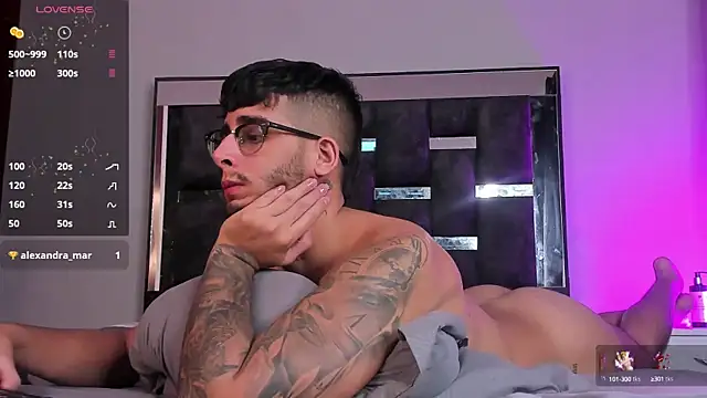 iamcamiloo  online show from 02.19.25