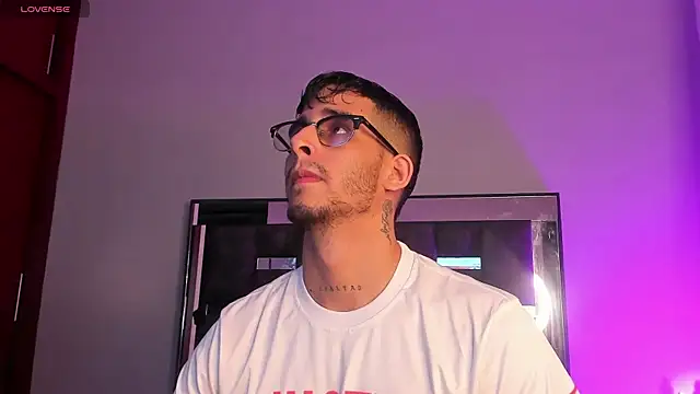 iamcamiloo  online show from 03.07.25