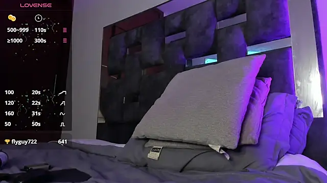 iamcamiloo  online show from 03.21.25