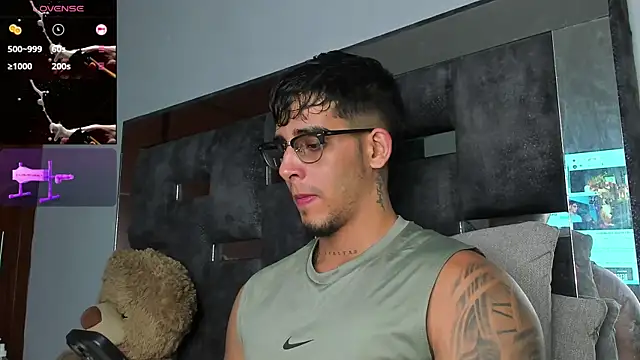 iamcamiloo  online show from 09.12.25