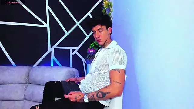 Snapshot of JUSTIN_FULLER1 chatting on 02.03.25 JUSTIN FULLER1 online show from 02.03.25