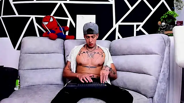 Snapshot of JUSTIN_FULLER1 chatting on 03.12.25 JUSTIN FULLER1 online show from 03.12.25