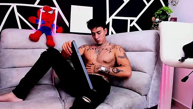 Snapshot of JUSTIN_FULLER1 chatting on 03.13.25 JUSTIN FULLER1 online show from 03.13.25