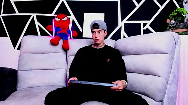 Snapshot of JUSTIN_FULLER1 chatting on 03.20.25 JUSTIN FULLER1 online show from 03.20.25