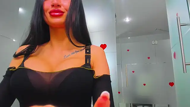 Queenrafaella online show from 05.26.26