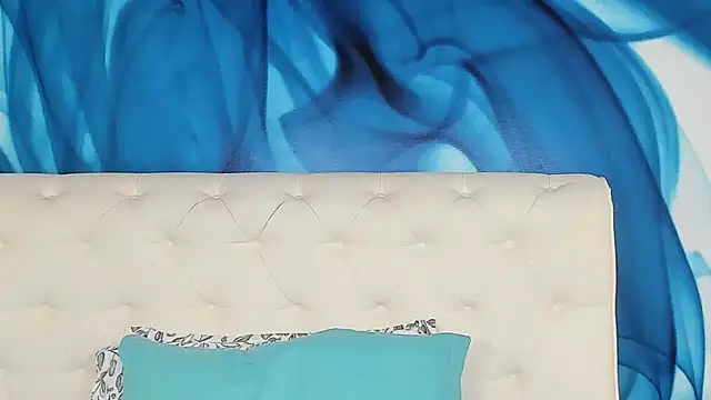 Snapshot of SkinnyDolly chatting on 03.22.26 SkinnyDolly online show from 03.22.26