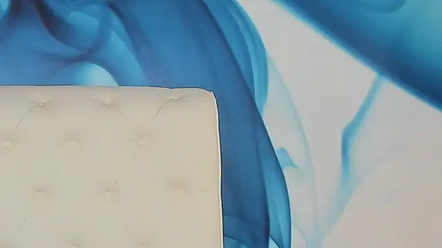 Snapshot of SkinnyDolly chatting on 04.01.26 SkinnyDolly online show from 04.01.26