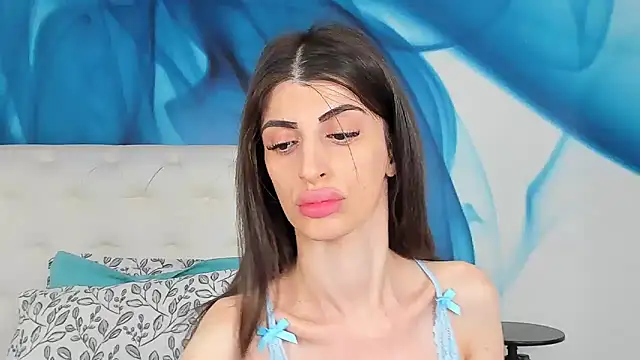 Snapshot of SkinnyDolly chatting on 04.04.26 SkinnyDolly online show from 04.04.26