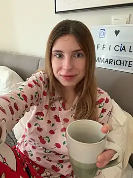 emma05 online show from 02.08.26