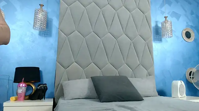 AretiAlisya online show from 09.23.25