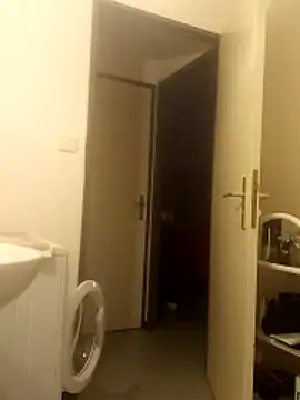 Snapshot of crems77 chatting on 02.11.26 crems77 online show from 02.11.26