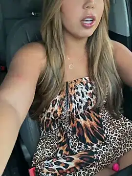 lariic online show from 04.18.26