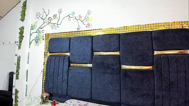 Snapshot of skaysanchez1 chatting on 10.02.25 skaysanchez1 online show from 10.02.25