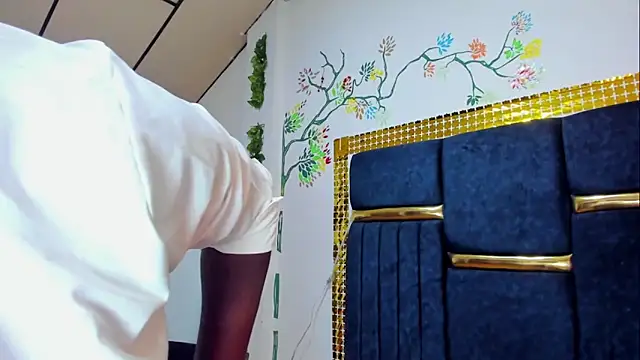 Snapshot of skaysanchez1 chatting on 10.07.25 skaysanchez1 online show from 10.07.25