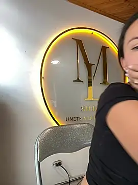im lorein online show from 01.23.25