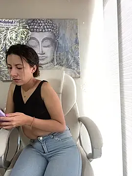 im lorein online show from 03.11.25