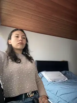 Snapshot of im_lorein chatting on 10.24.25 im lorein online show from 10.24.25