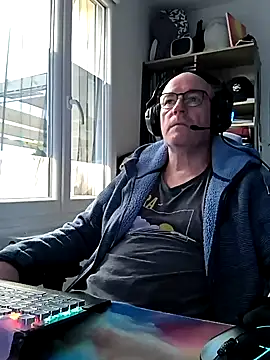 bogland33 online show from 02.27.25