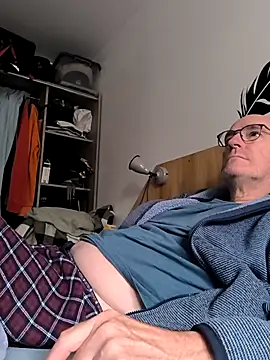 bogland33 online show from 09.25.25