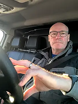 bogland33 online show from 10.15.25