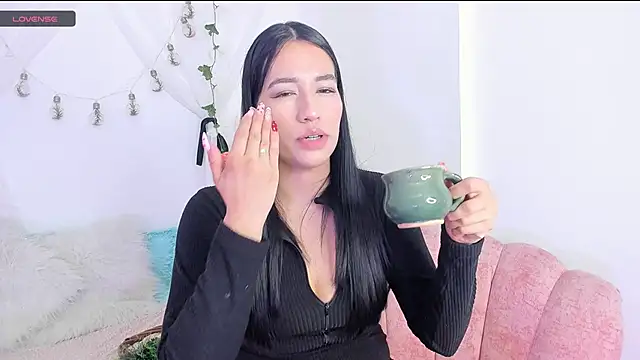 Sara Kurt online show from 01.03.25
