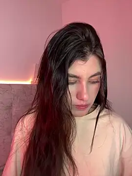 Snapshot of ARITOO_ chatting on 09.19.25 ARITOO online show from 09.19.25