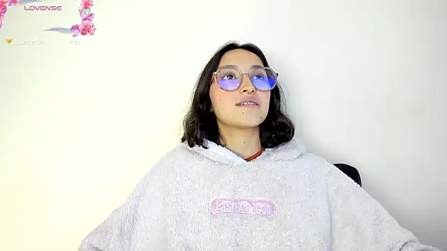 its  angelica  online show from 12.16.24