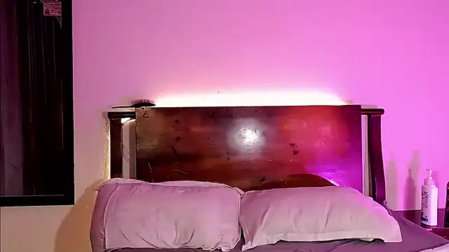 MimiRodriguez online show from 12.12.24