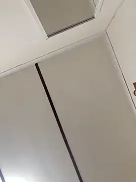 contagiousqueen online show from 04.16.26