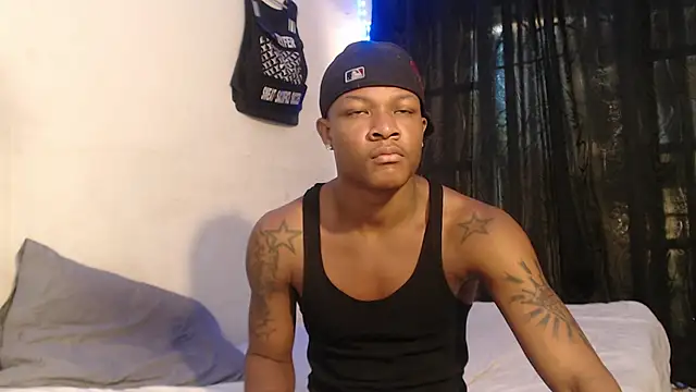 Snapshot of Alid_17 chatting on 02.06.25 Alid 17 online show from 02.06.25