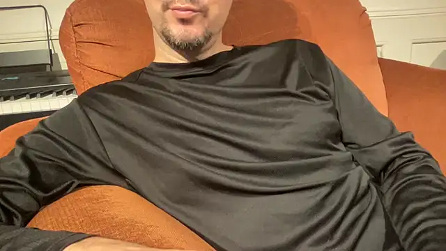 Snapshot of rayos789 chatting on 10.24.25 rayos789 online show from 10.24.25