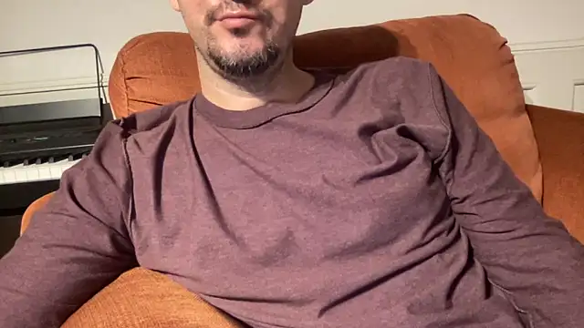 Snapshot of rayos789 chatting on 10.26.25 rayos789 online show from 10.26.25